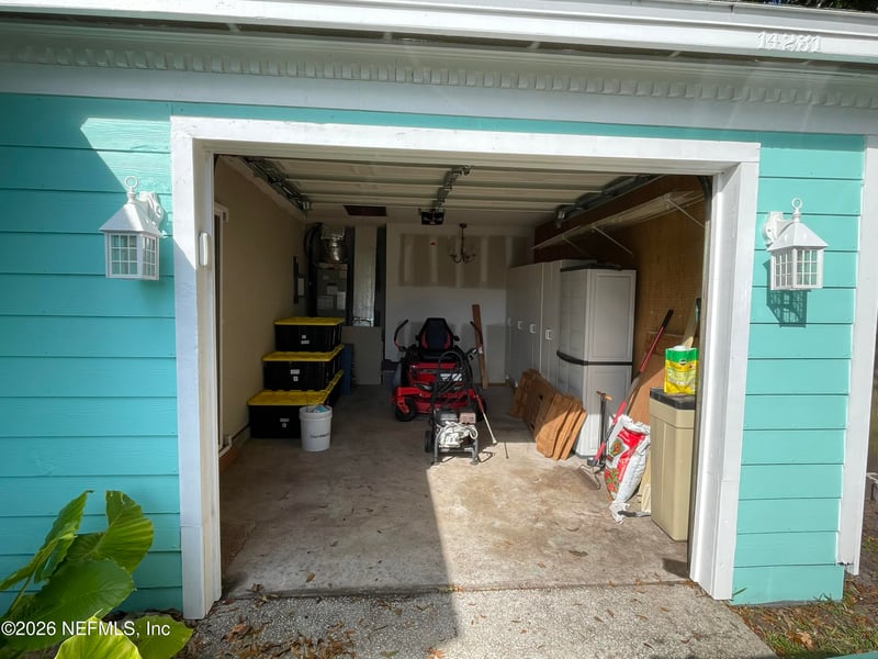 14231 Drakes Point Dr, Jacksonville, FL 32224