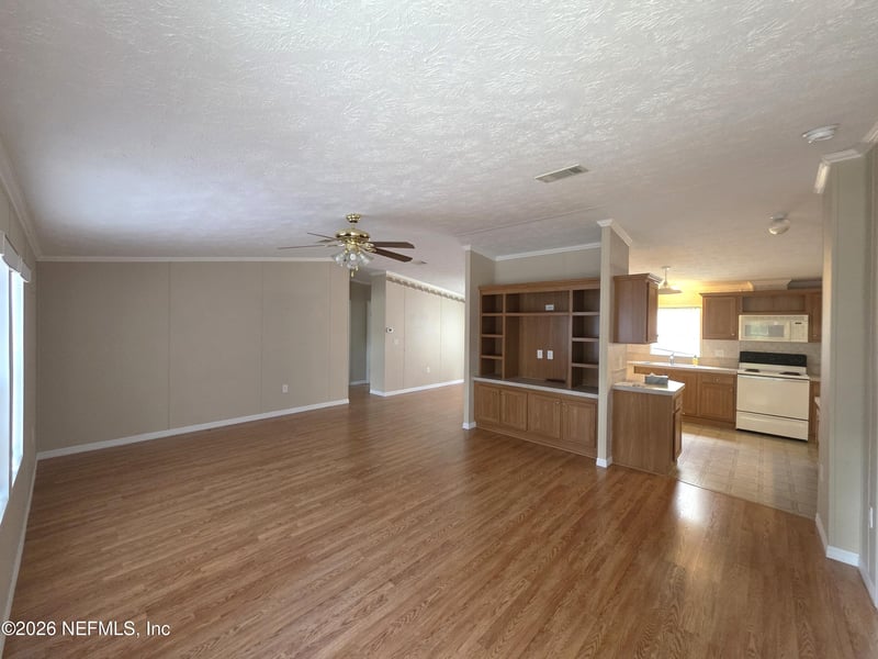 244 Oleander St, Pomona Park, FL 32181