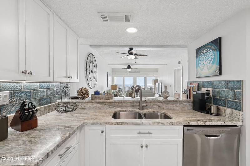 1901 1st St #1103, Jacksonville Beach, FL 32250