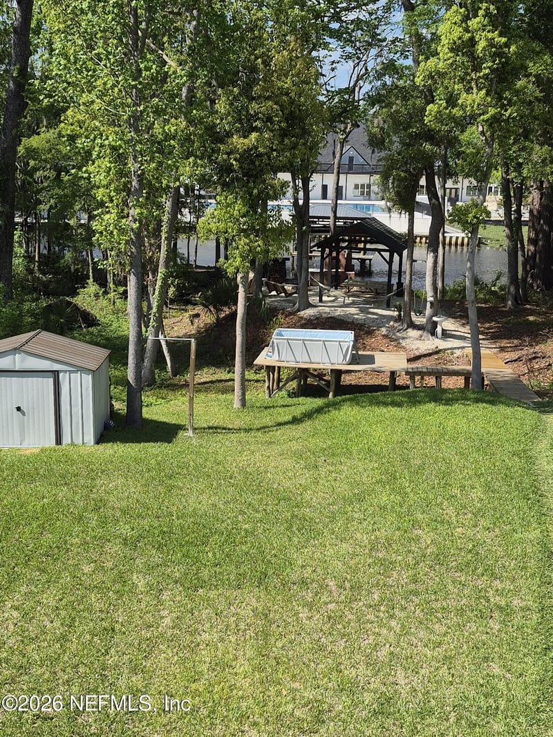 6093 Hyde Park Cir, Jacksonville, FL 32210