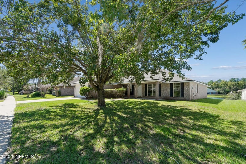 1254 Mcgirts Creek Dr, Jacksonville, FL 32221