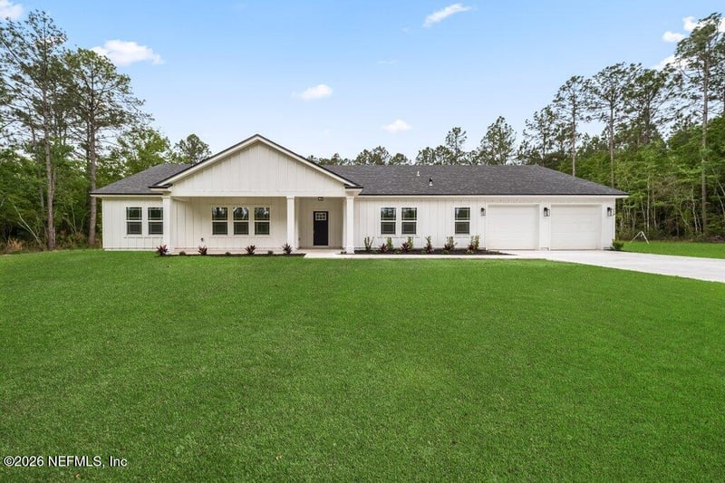 2318 Steel Bridge Rd, Macclenny, FL 32063