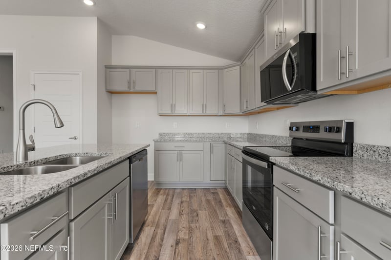 3338 Meadow Ridge Pl, Green Cove Springs, FL 32043