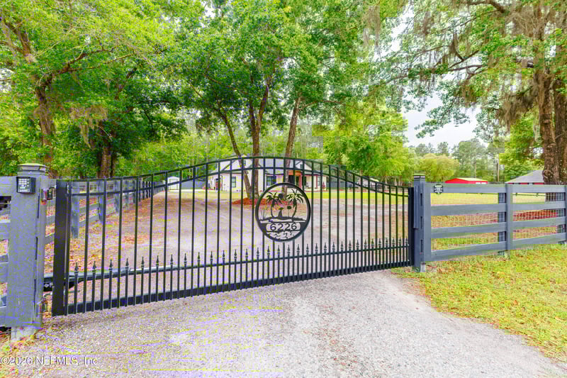 6226 150th St, Starke, FL 32091