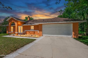 110 Whippoorwill Dr, Palm Coast, FL 32164