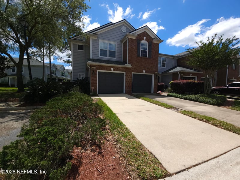 13366 Stone Pond Dr, Jacksonville, FL 32224