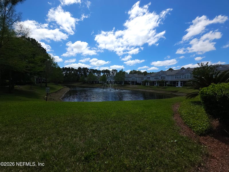 13366 Stone Pond Dr, Jacksonville, FL 32224