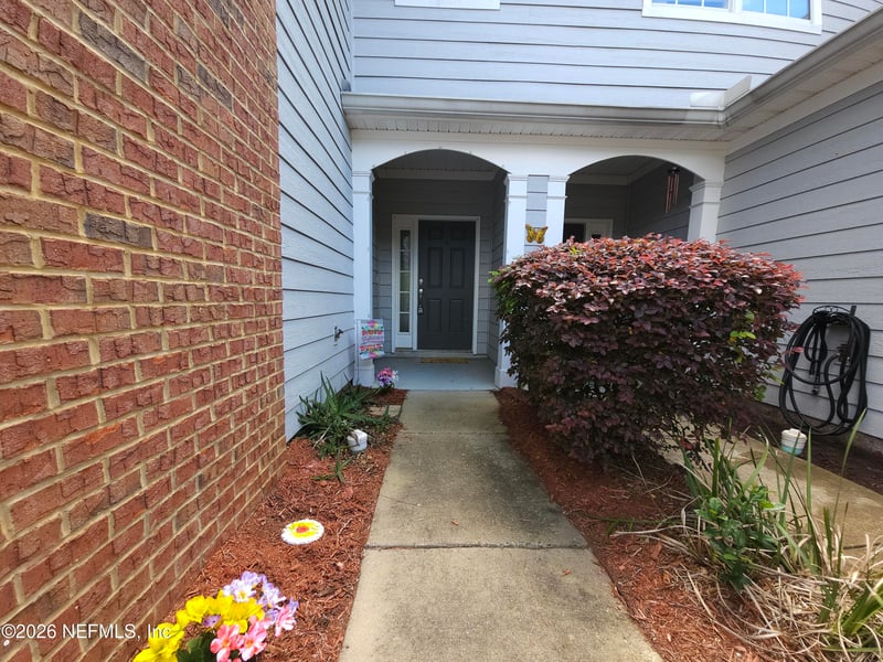 13366 Stone Pond Dr, Jacksonville, FL 32224