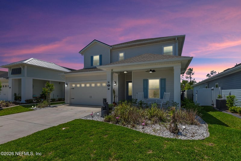 121 Nighthawk Ln, Palm Coast, FL 32164