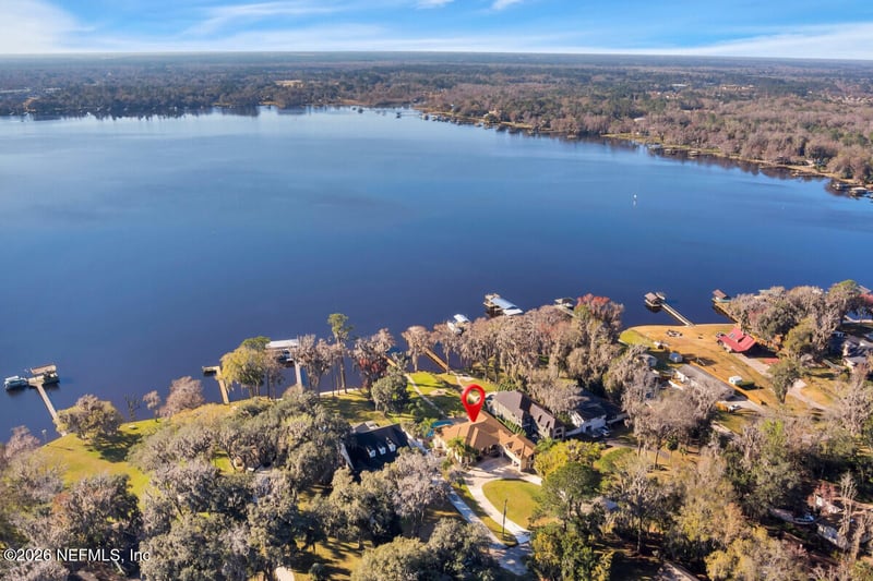 2942 Magnolia Rd, Orange Park, FL 32065