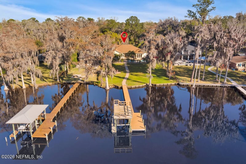 2942 Magnolia Rd, Orange Park, FL 32065