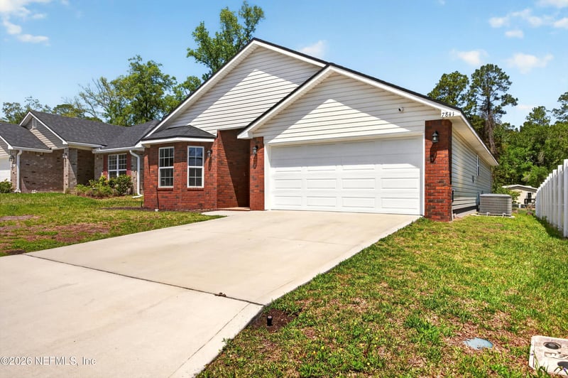 7841 Wyoming St, Jacksonville, FL 32220