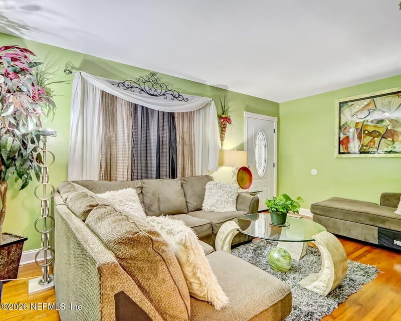 3241 Caribbean Dr, Jacksonville, FL 32277