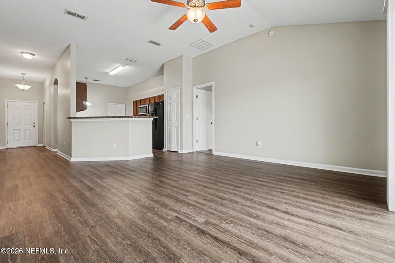 94011 Last Ln, Yulee, FL 32097