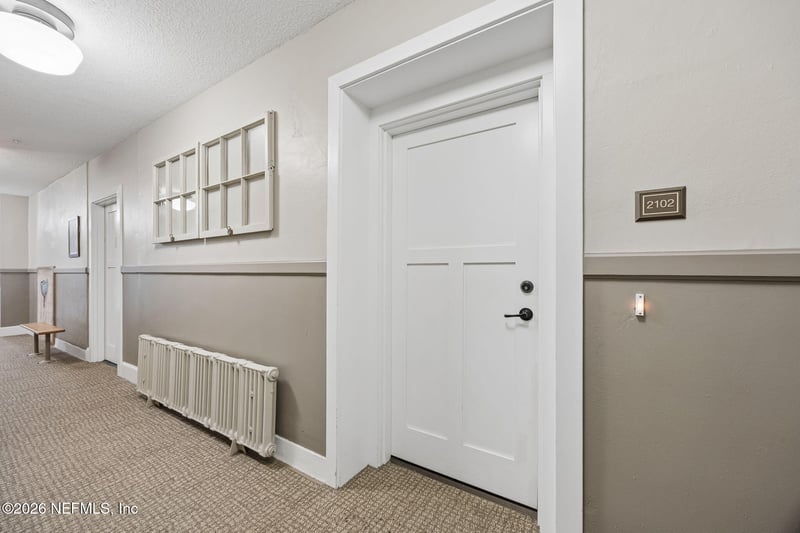 2525 College St #2102, Jacksonville, FL 32204