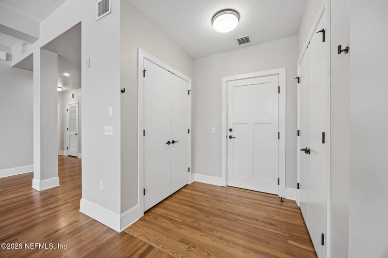 2525 College St #2102, Jacksonville, FL 32204