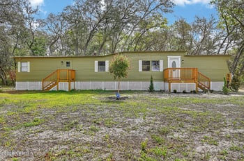 112 Palmer Dr, Interlachen, FL 32148