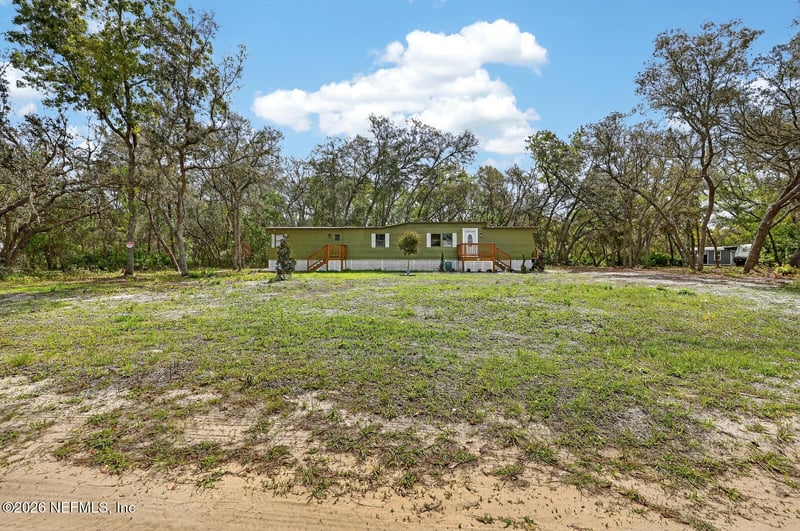 112 Palmer Dr, Interlachen, FL 32148