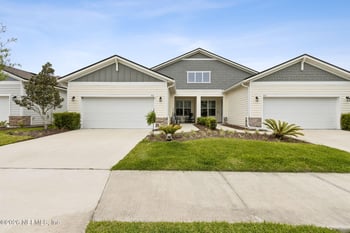 4551 Sun Garden Dr, Jacksonville, FL 32257
