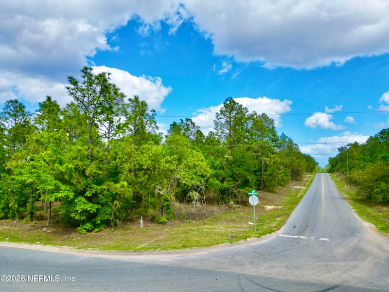0 Mariners Lake Dr, Interlachen, FL 32148