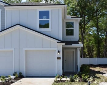 2728 Iron Rock Ct, Jacksonville, FL 32254