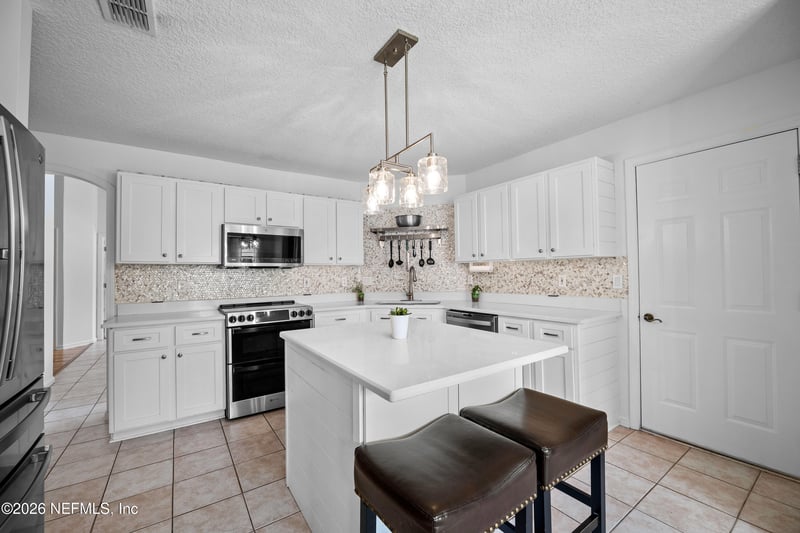 1940 Bluebonnet Way, Fleming Island, FL 32003