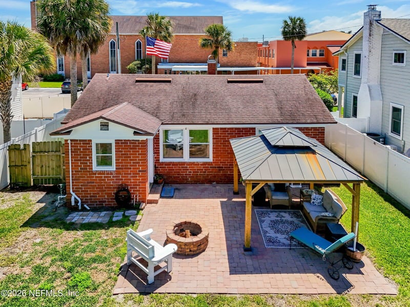 515 3rd Ave, Jacksonville Beach, FL 32250