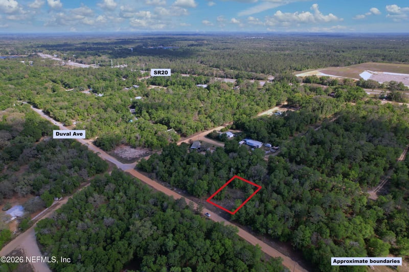 115 Duval Ave, Interlachen, FL 32148