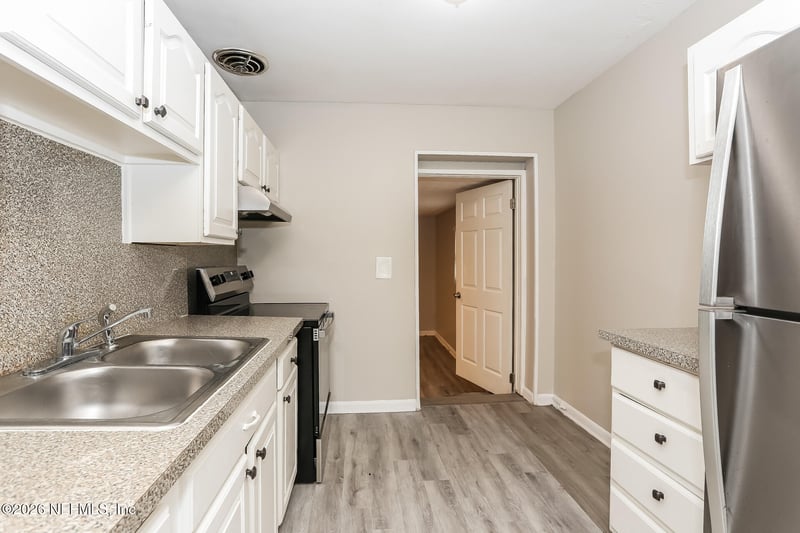 4804 Churchill Dr, Jacksonville, FL 32208