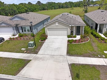 2734 Oak Stream Dr, Green Cove Springs, FL 32043