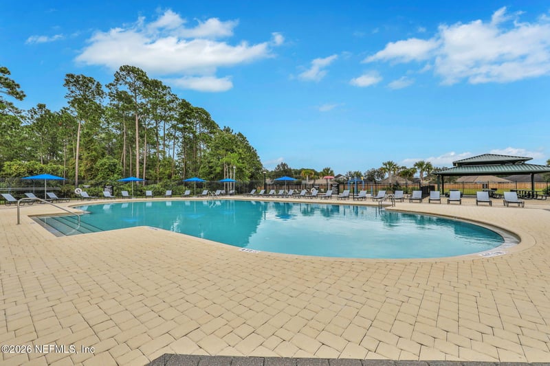13745 Victoria Lakes Dr, Jacksonville, FL 32226