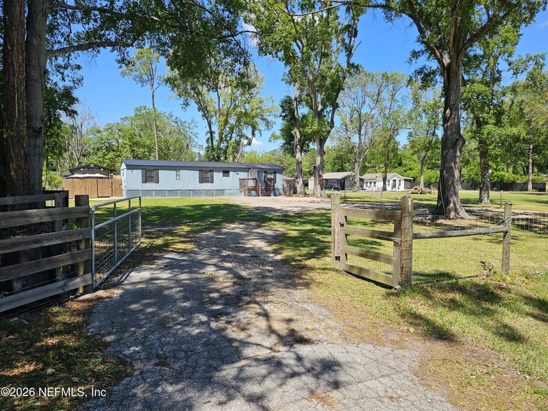 6715 Pickettville Rd, Jacksonville, FL 32254