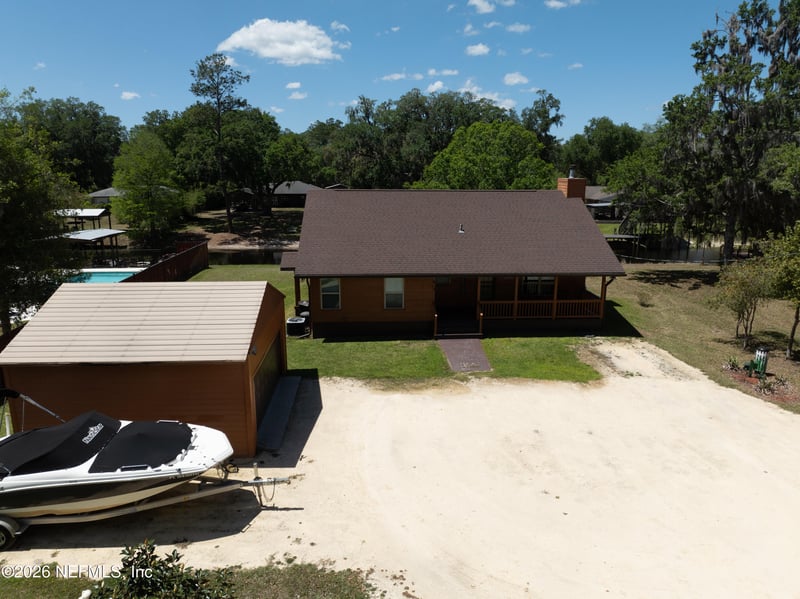 5930 Island Rd, Melrose, FL 32666