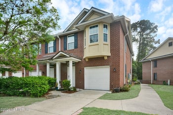 1537 Landau Rd, Jacksonville, FL 32225