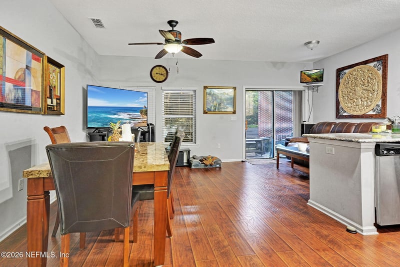 1537 Landau Rd, Jacksonville, FL 32225