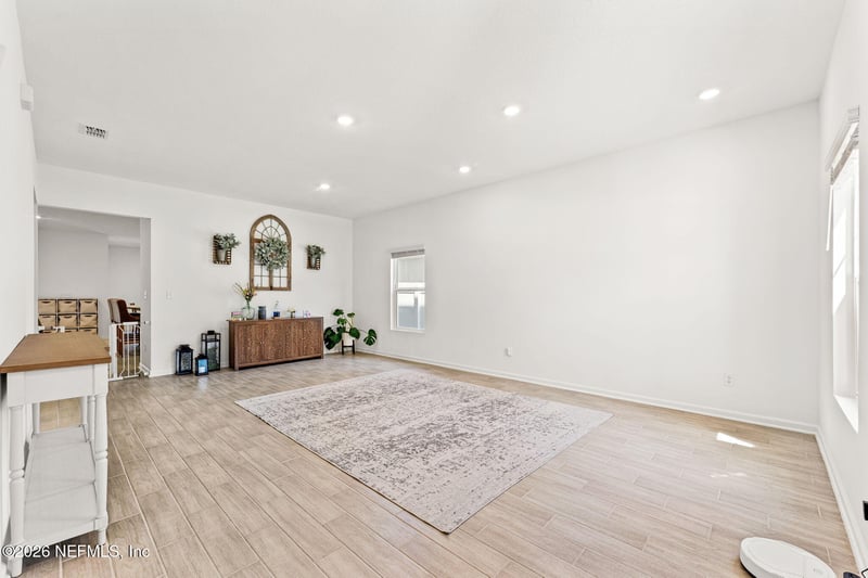 3342 Golden Eye Dr, Orange Park, FL 32065