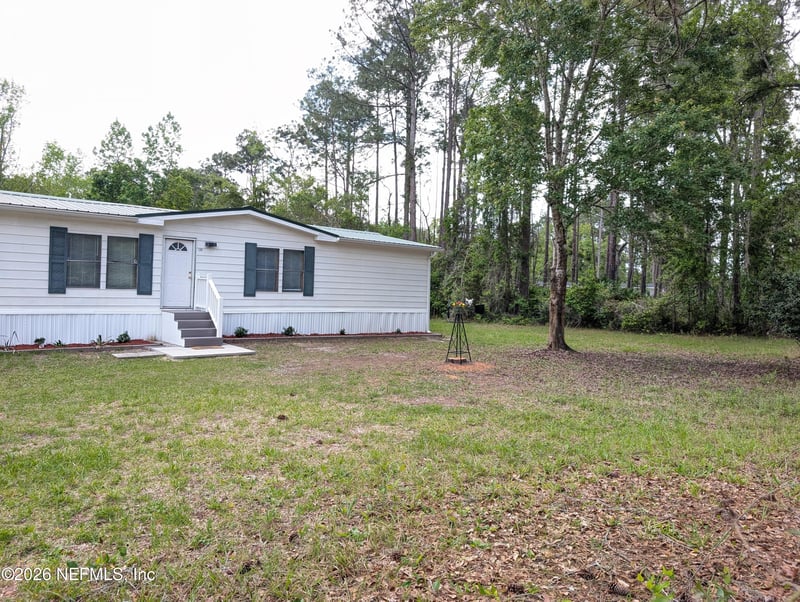 120 Barracuda Dr, Palatka, FL 32177