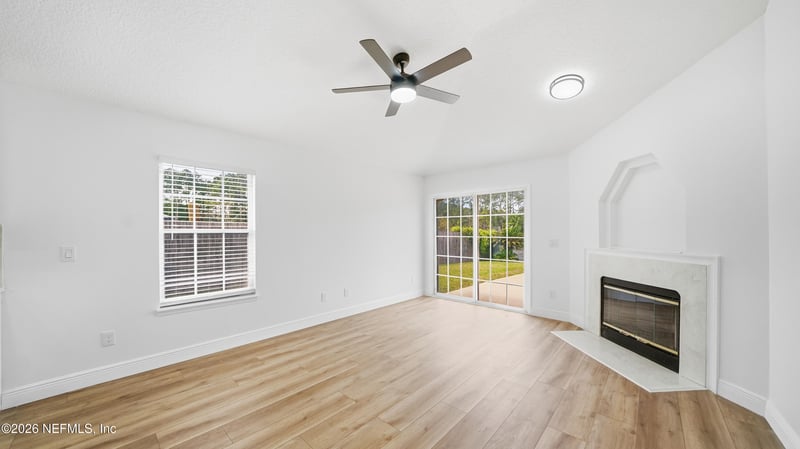 12895 Bentwater Dr, Jacksonville, FL 32246