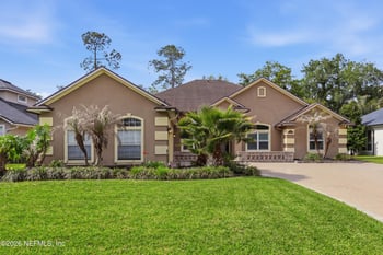 1574 Country Walk Dr, Fleming Island, FL 32003