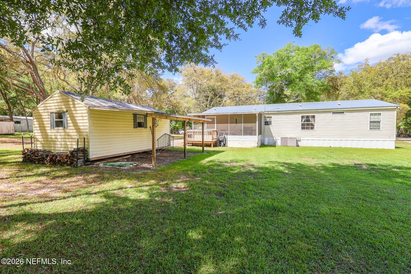 124 Idlewood Acres Ln, Pomona Park, FL 32181