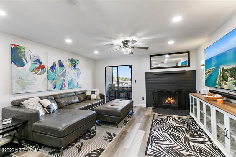 1307 River Hills Cir #9, Jacksonville, FL 32211