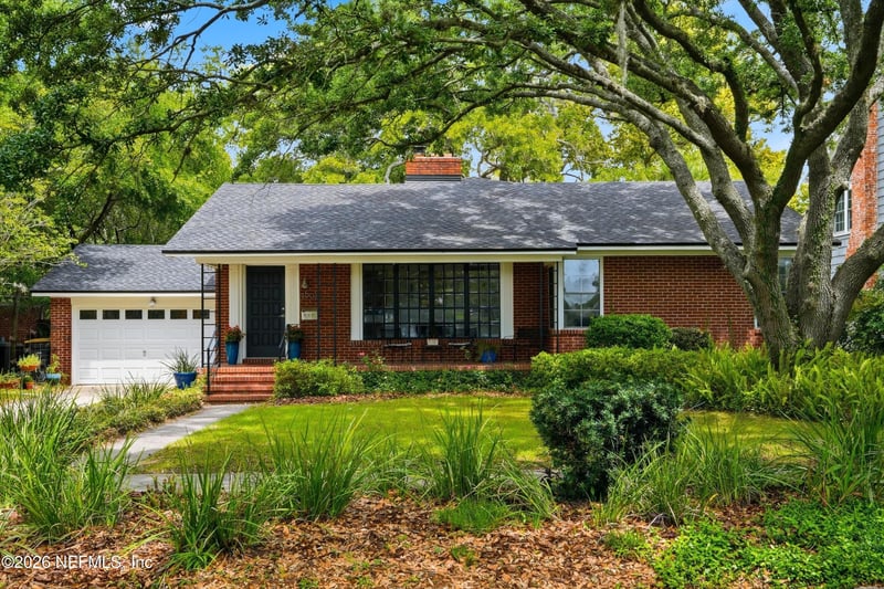 1905 Largo Rd, Jacksonville, FL 32207