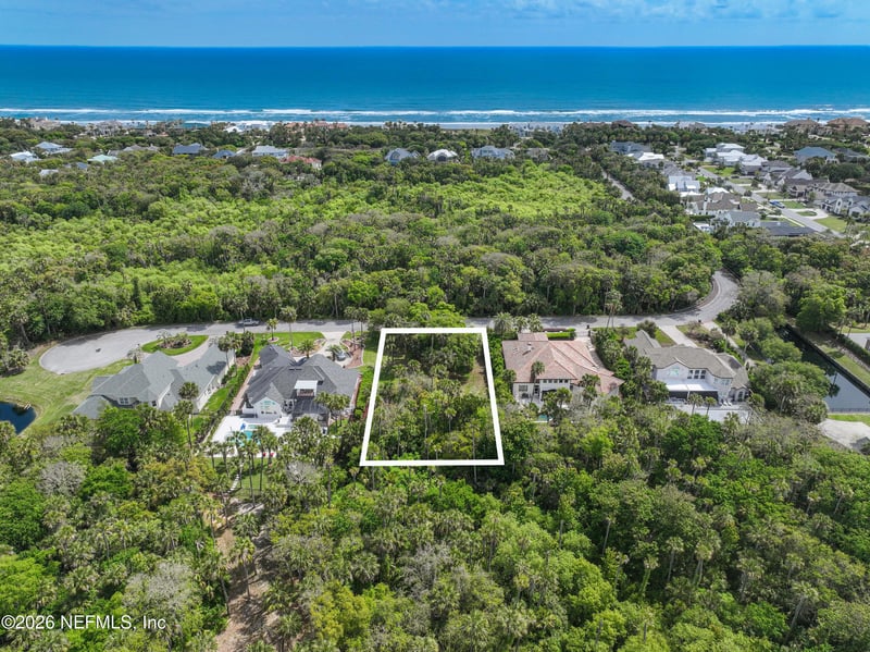 221 Isle Way Ln, Ponte Vedra Beach, FL 32082