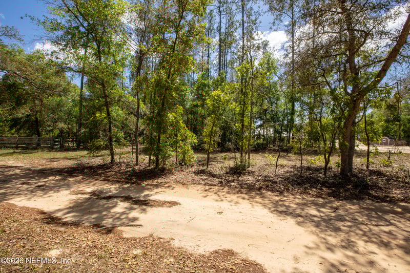 111 Gator Trl, Melrose, FL 32666