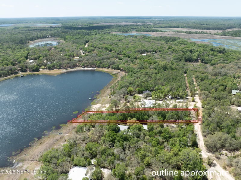 111 Gator Trl, Melrose, FL 32666