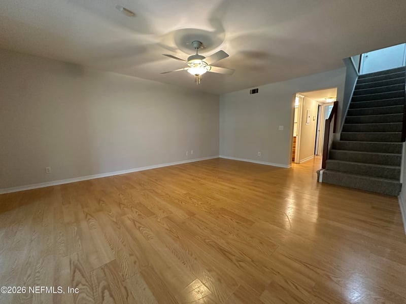 4310 Plaza Gate Ln #202, Jacksonville, FL 32217