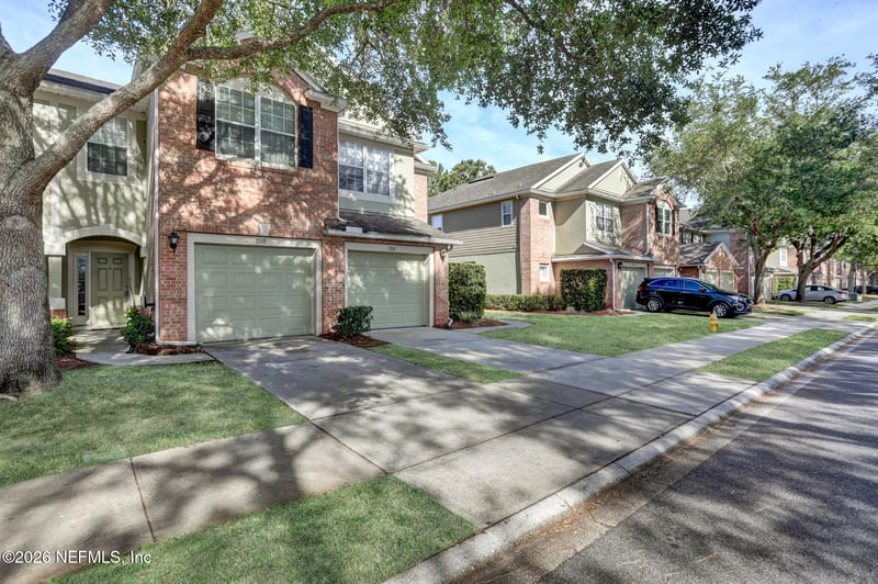 7518 Red Crane Ln, Jacksonville, FL 32256