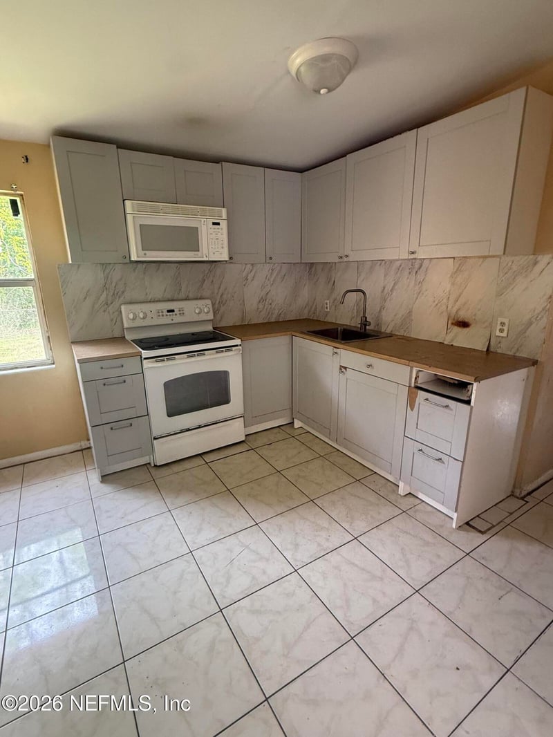 4207 Homer Rd, Jacksonville, FL 32209