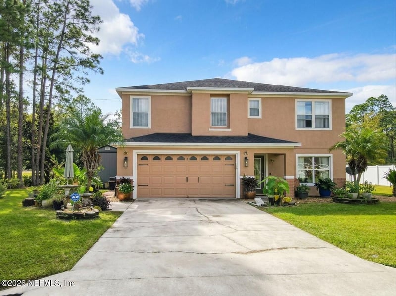 61 Reidsville Dr, Palm Coast, FL 32164