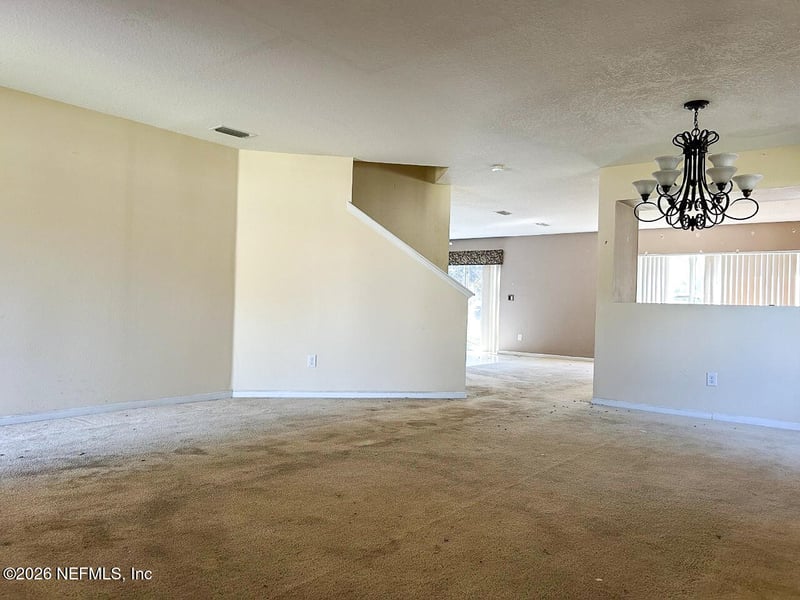 61 Reidsville Dr, Palm Coast, FL 32164